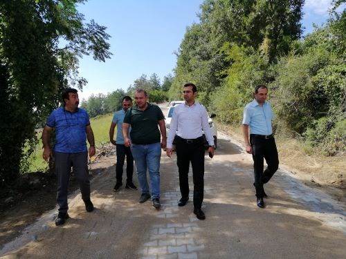 Kaymakamımız Sayın Mehmet Furkan TAŞKIRAN 2022 yılı KÖYDES programı kapsamında kilit parke yol çalışmalarını inceledi